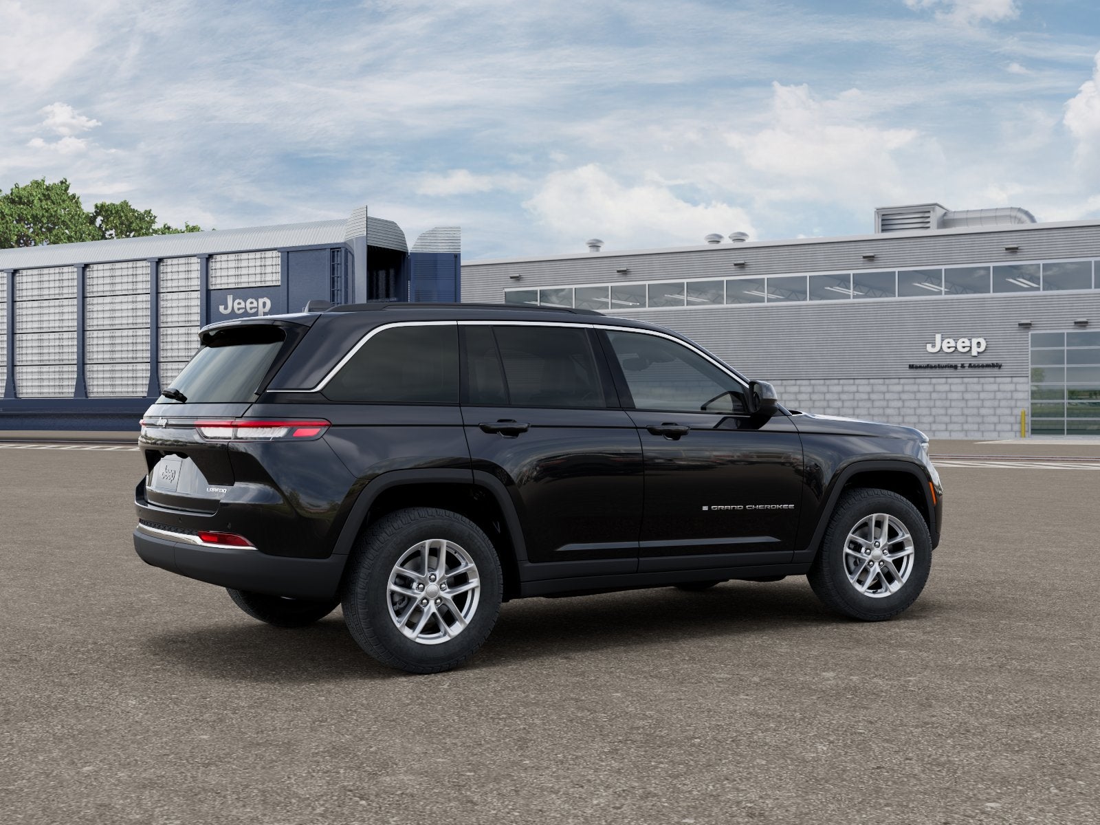 2026 Jeep Grand Cherokee Laredo