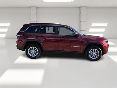 2025 Jeep Grand Cherokee Laredo X