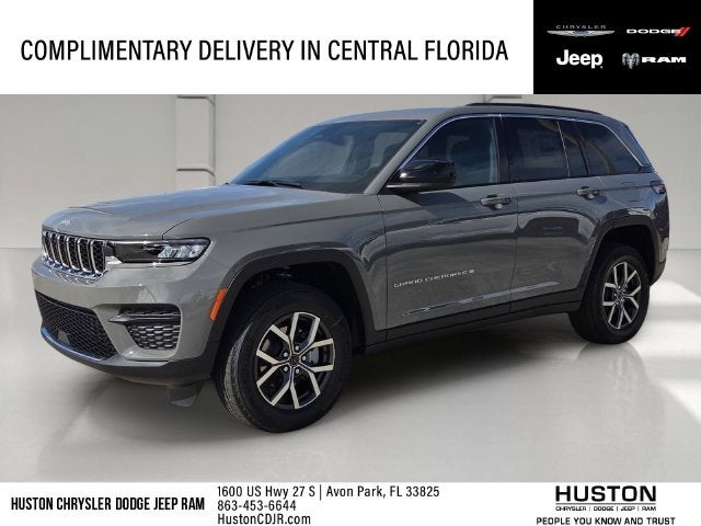 2027 Jeep Grand Cherokee Laredo