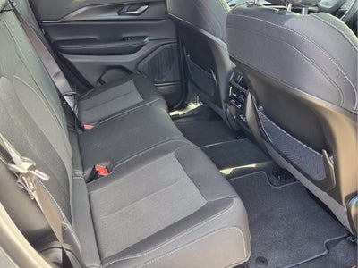 2027 Jeep Grand Cherokee Laredo