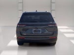 2027 Jeep Grand Cherokee Laredo Altitude