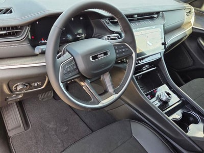 2026 Jeep Grand Cherokee Altitude