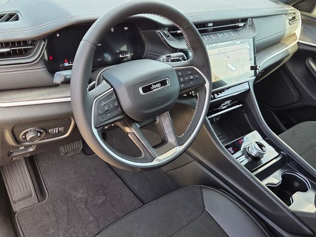2026 Jeep Grand Cherokee Altitude