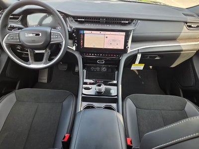 2026 Jeep Grand Cherokee Altitude