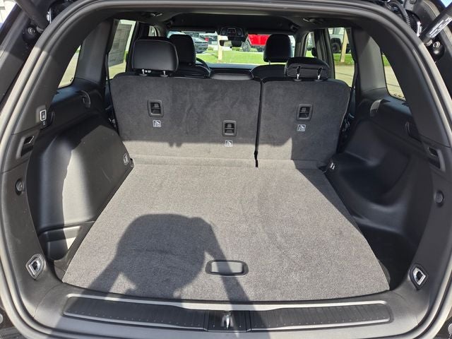 2026 Jeep Grand Cherokee Altitude
