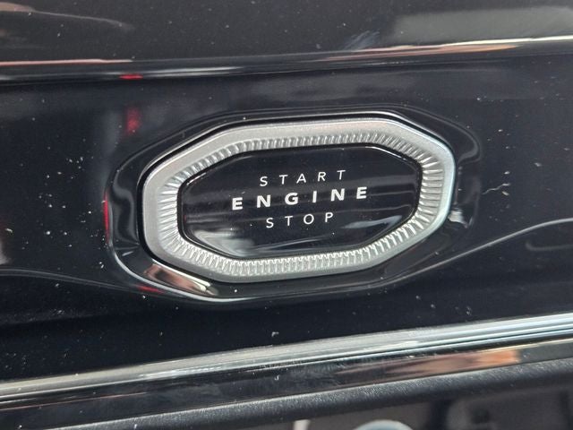 2026 Jeep Grand Cherokee Altitude