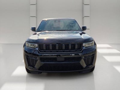 2026 Jeep Grand Cherokee Altitude