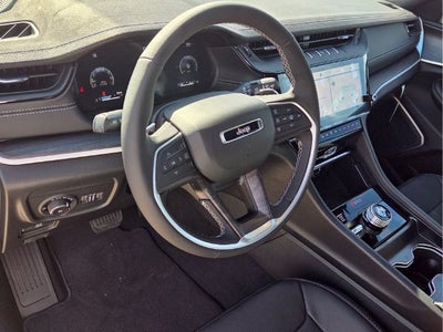 2027 Jeep Grand Cherokee Limited Reserve