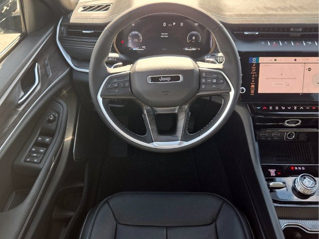 2027 Jeep Grand Cherokee Limited Reserve