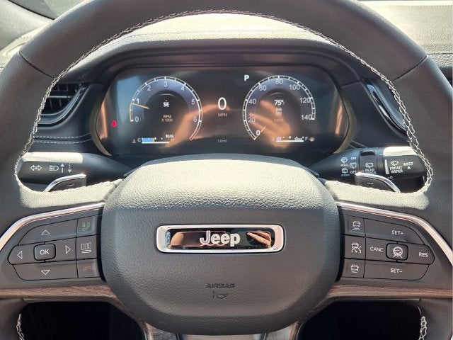 2027 Jeep Grand Cherokee Limited Reserve