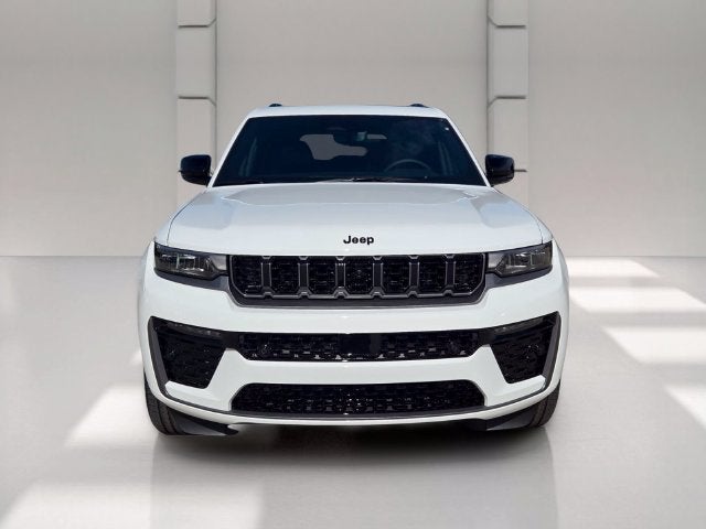 2027 Jeep Grand Cherokee Limited Reserve