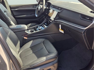 2027 Jeep Grand Cherokee Limited