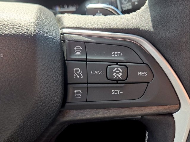 2027 Jeep Grand Cherokee Limited