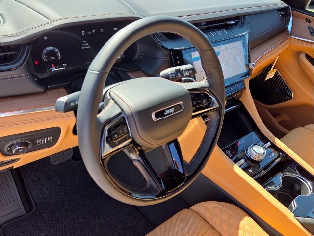 2027 Jeep Grand Cherokee Summit