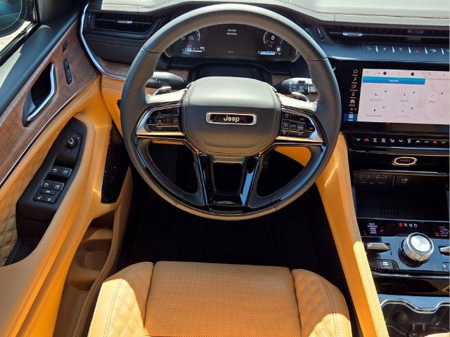 2027 Jeep Grand Cherokee Summit
