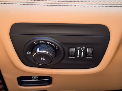 2027 Jeep Grand Cherokee Summit