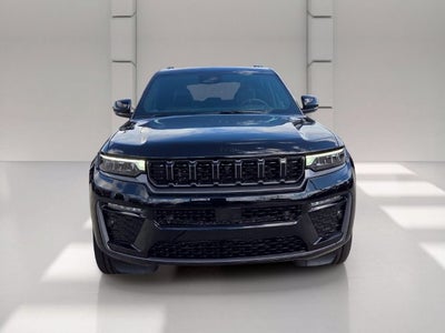 2027 Jeep Grand Cherokee Summit