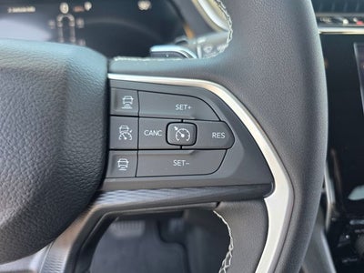 2026 Jeep Grand Cherokee L Laredo