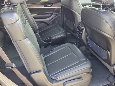 2027 Jeep Grand Cherokee L Limited