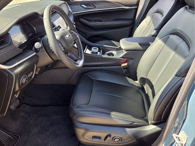 2027 Jeep Grand Cherokee L Limited