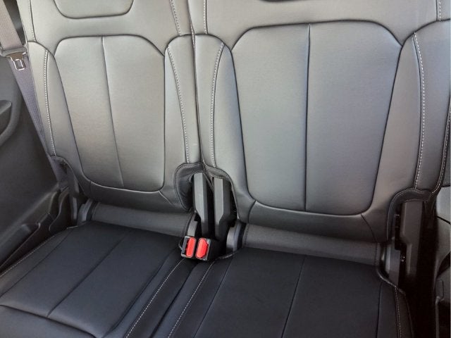 2027 Jeep Grand Cherokee L Limited