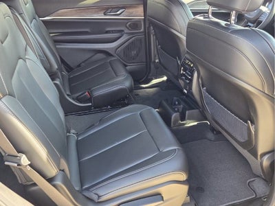 2027 Jeep Grand Cherokee L Limited