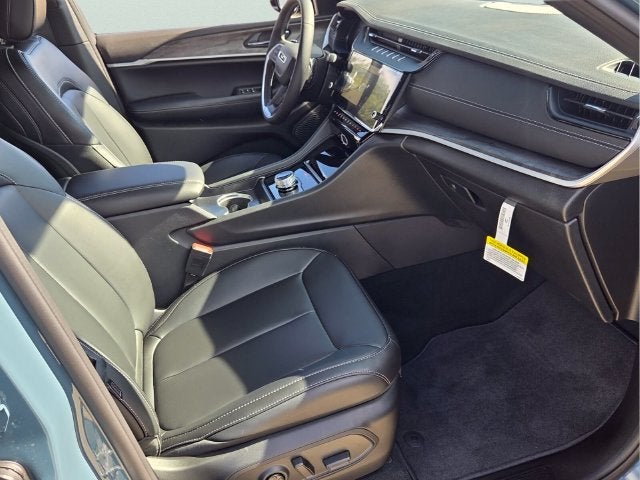 2027 Jeep Grand Cherokee L Limited