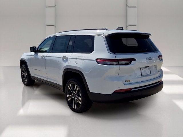 2027 Jeep Grand Cherokee L Limited
