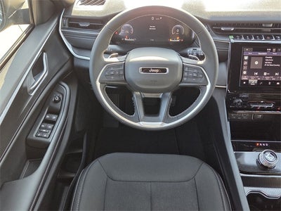 2026 Jeep Grand Cherokee L Laredo