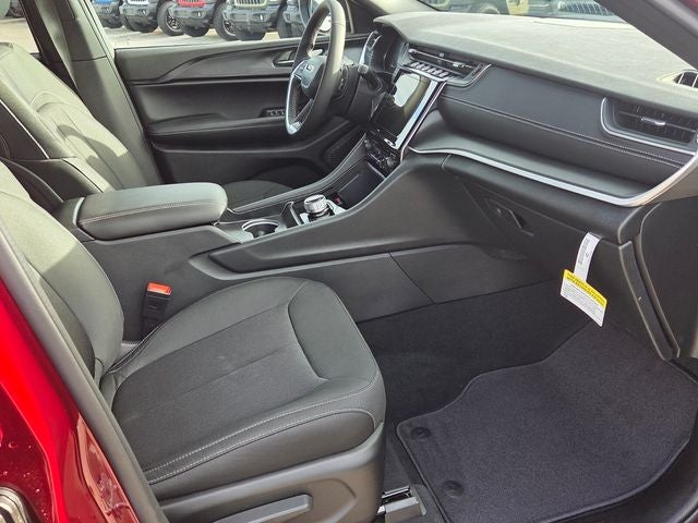 2026 Jeep Grand Cherokee L Laredo