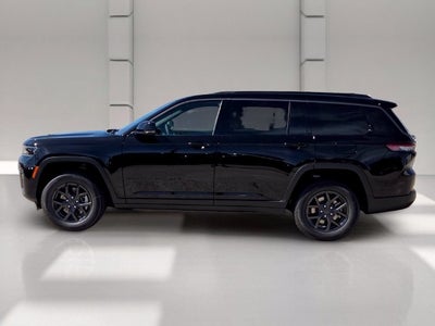 2027 Jeep Grand Cherokee L Laredo Altitude