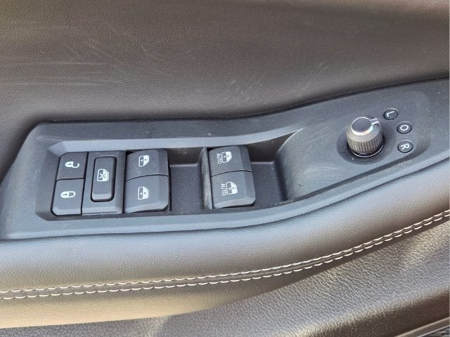 2027 Jeep Grand Cherokee L Laredo Altitude