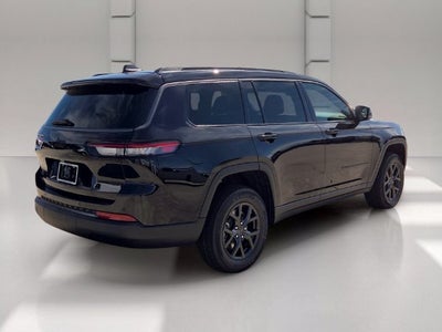 2027 Jeep Grand Cherokee L Laredo Altitude