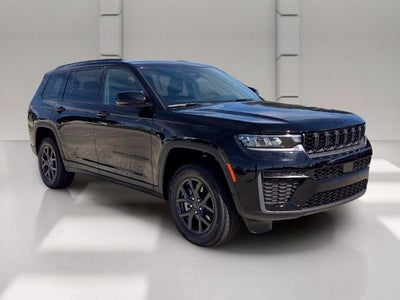 2027 Jeep Grand Cherokee L Laredo Altitude