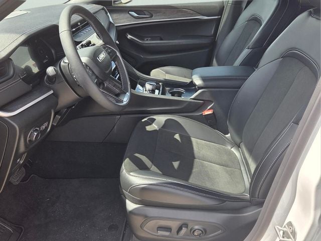 2026 Jeep Grand Cherokee L Altitude