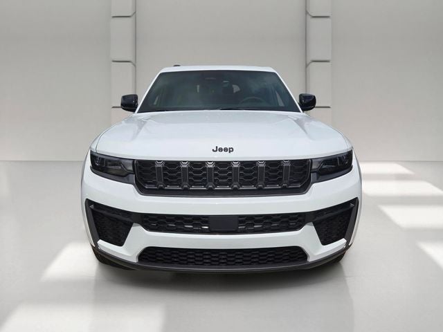 2026 Jeep Grand Cherokee L Laredo Altitude