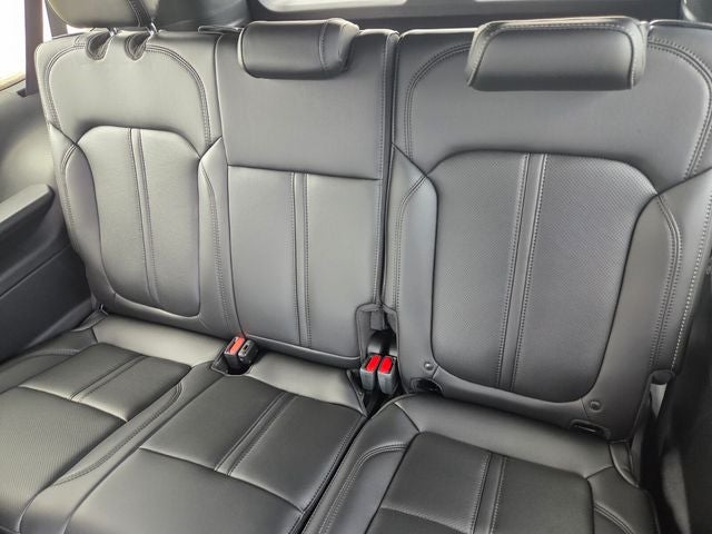 2026 Jeep Grand Wagoneer Base