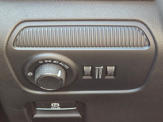 2026 Jeep Grand Wagoneer Base