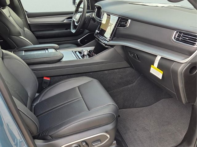 2026 Jeep Grand Wagoneer Limited Reserve