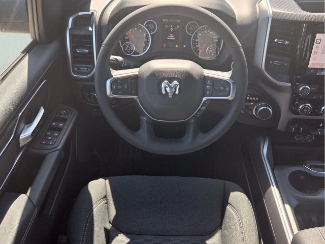 2027 RAM 1500 Big Horn/Lone Star