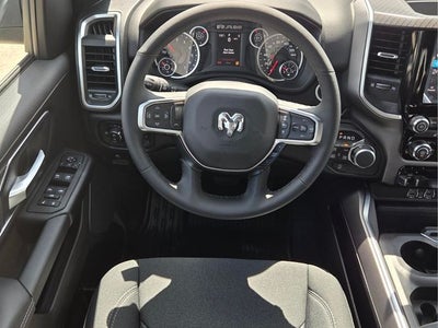 2027 RAM 1500 Big Horn/Lone Star