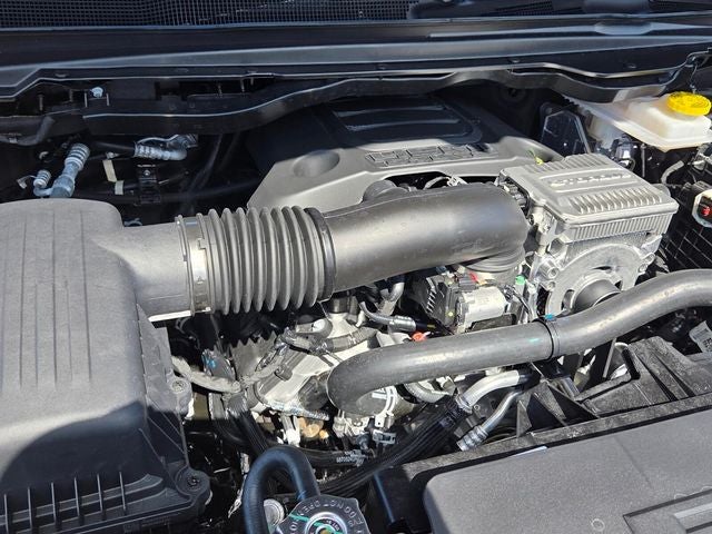 2027 RAM 1500 Big Horn/Lone Star