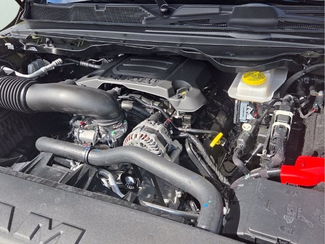 2027 RAM 1500 Big Horn/Lone Star