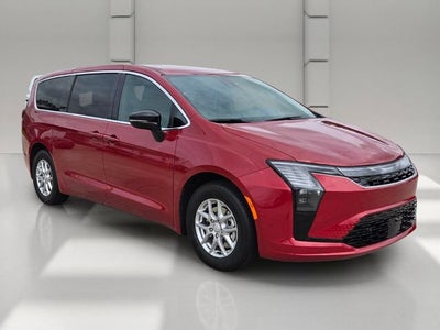 2027 Chrysler Pacifica Select