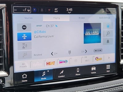 2026 Chrysler Pacifica Select