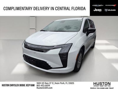 2027 Chrysler Pacifica Select