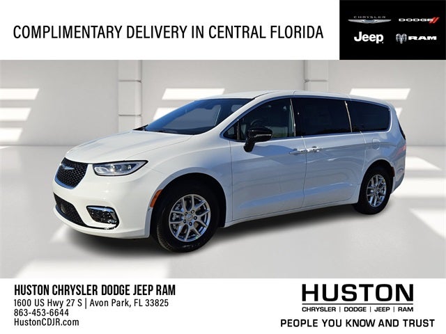 2026 Chrysler Pacifica Select