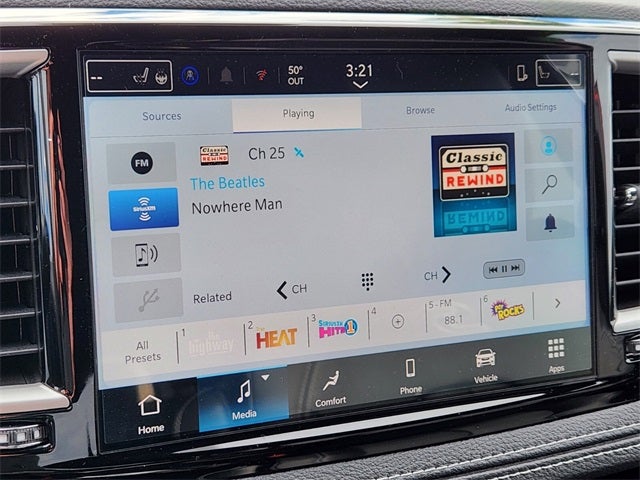 2026 Chrysler Pacifica Select