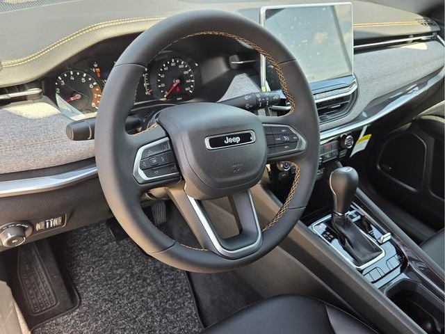 2026 Jeep Compass Base