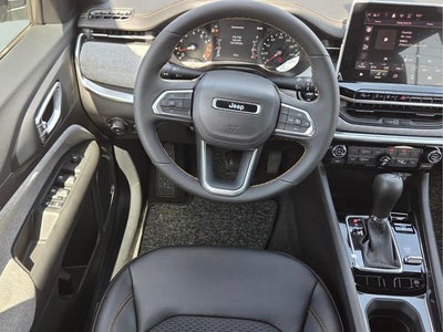 2026 Jeep Compass Base